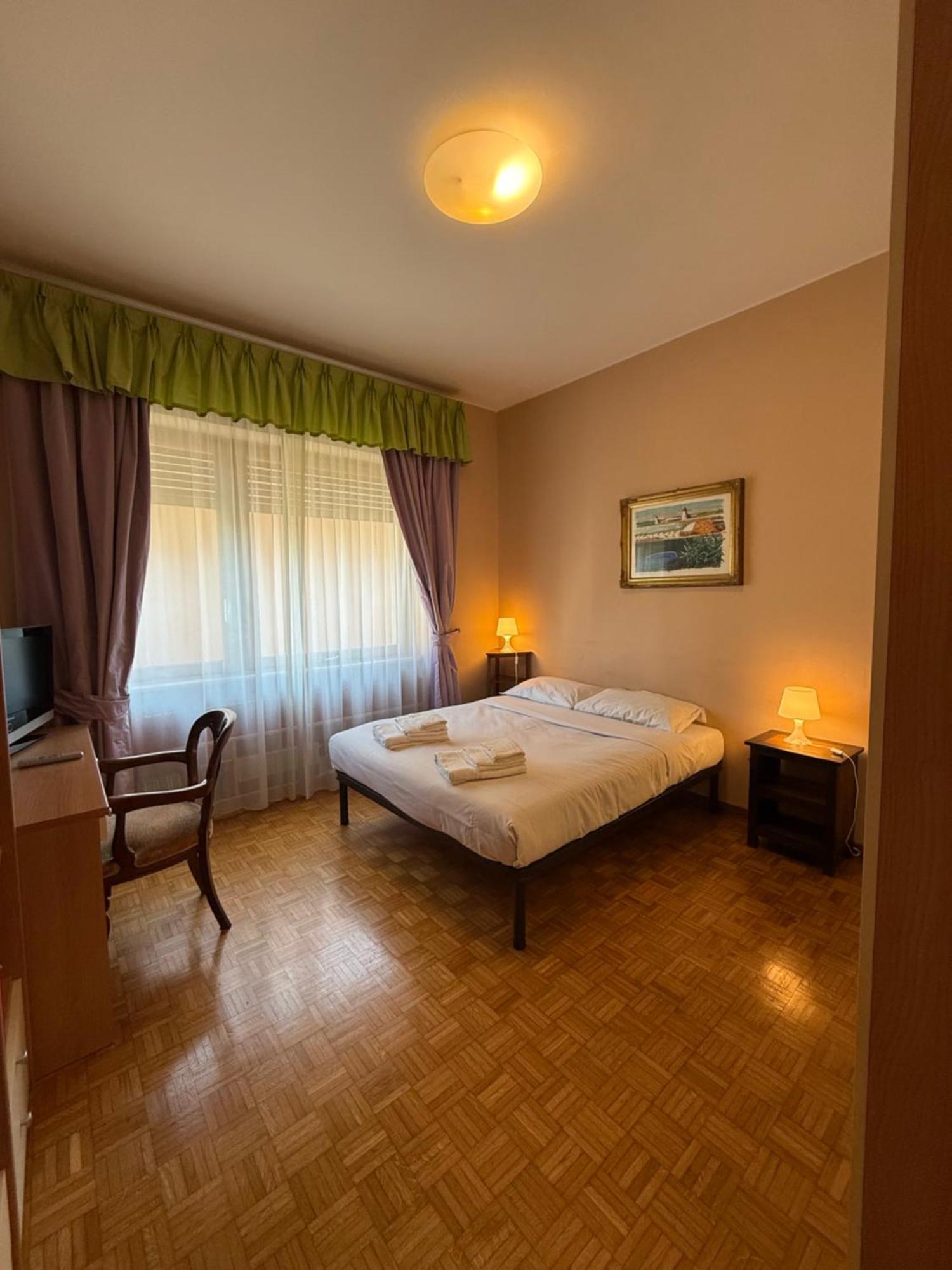 Dama St Peter Apartamento *
